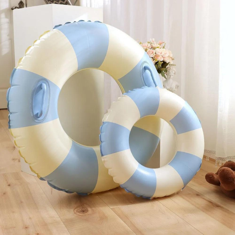 Boia Donut Colorida Brinquedo para Piscina Flutuante