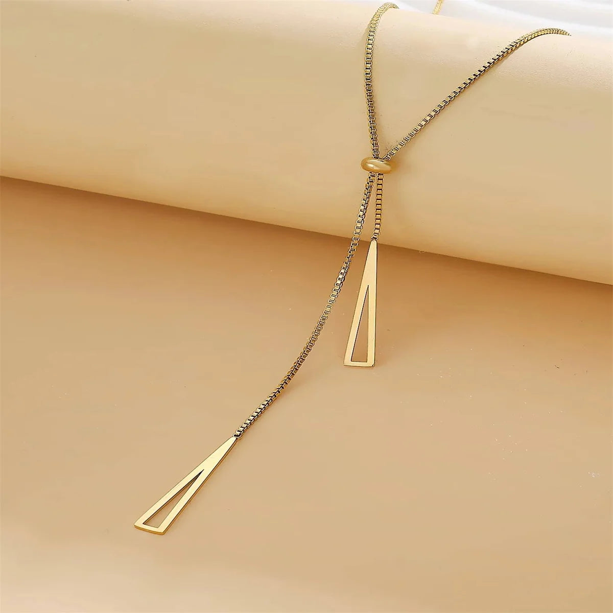Colar Feminino Lariat com Pingente