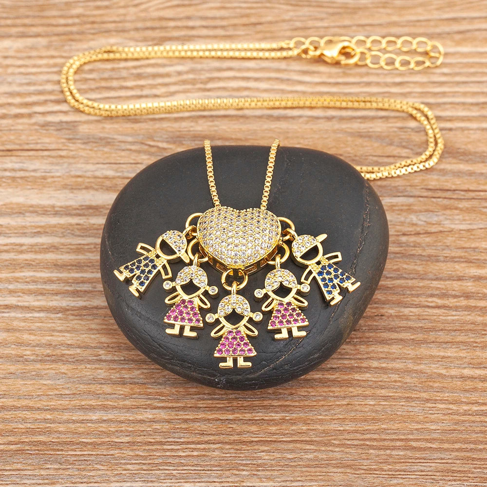 Colar de Filhos com 5 Pingentes com Zircônia Menino e Menina Jóia Requintada