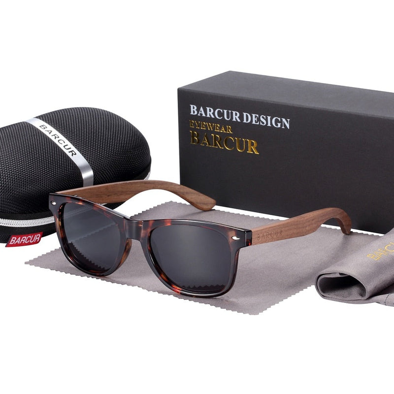 Óculos de Sol Masculino Madeira Lentes Polarizadas Proteção UV400 BARCUR Amadeirado